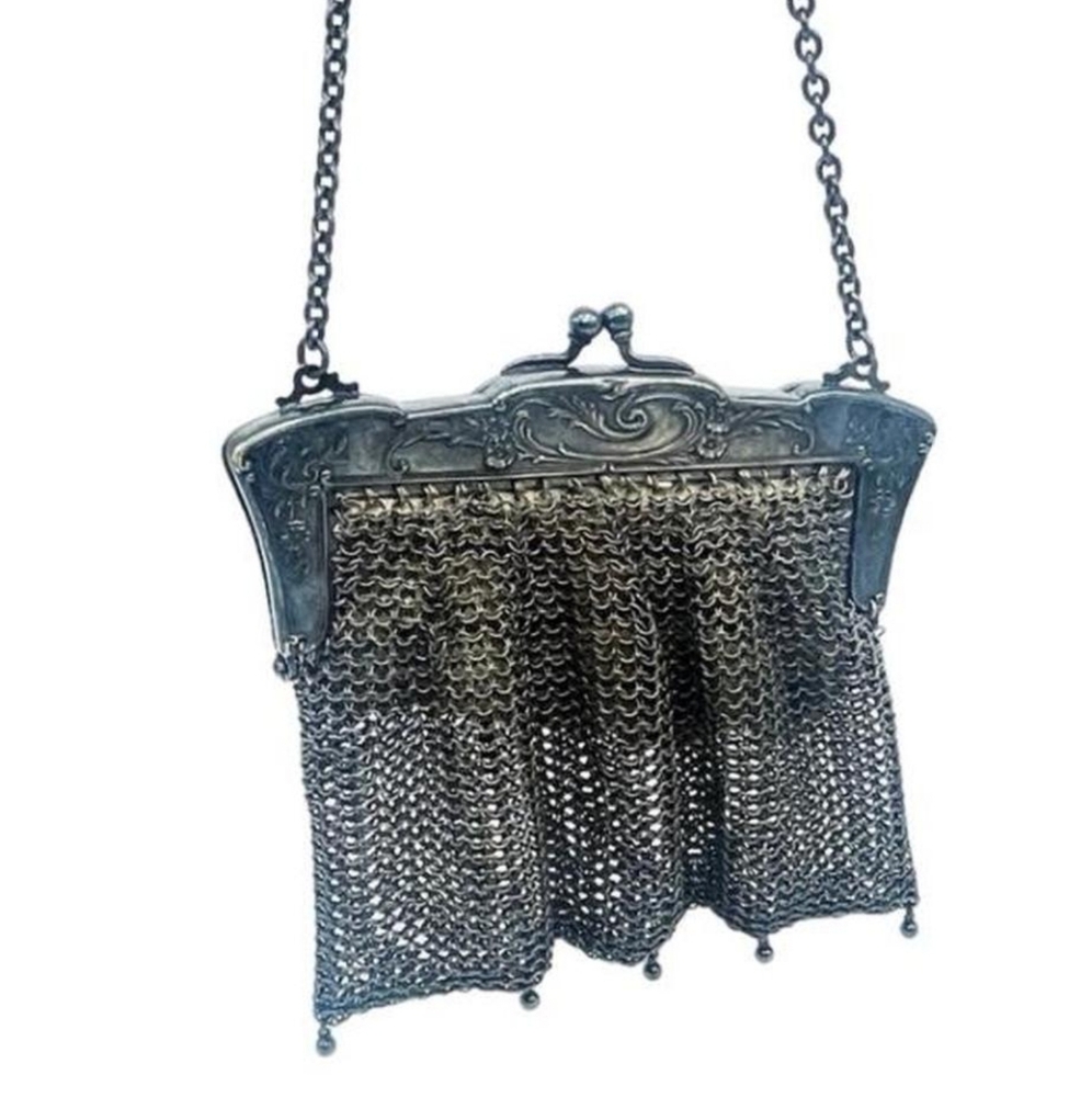 Victorian Chain Link Handbag